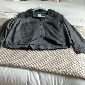 Cabi- Tuesday Topper